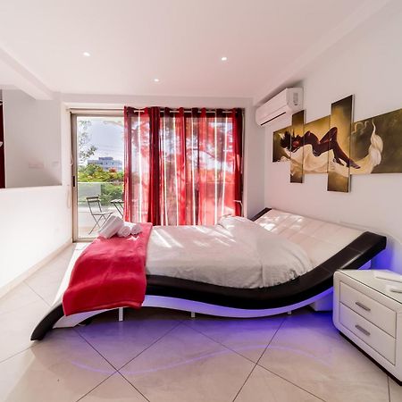 Mesogios House Suites Larnaca Luaran gambar