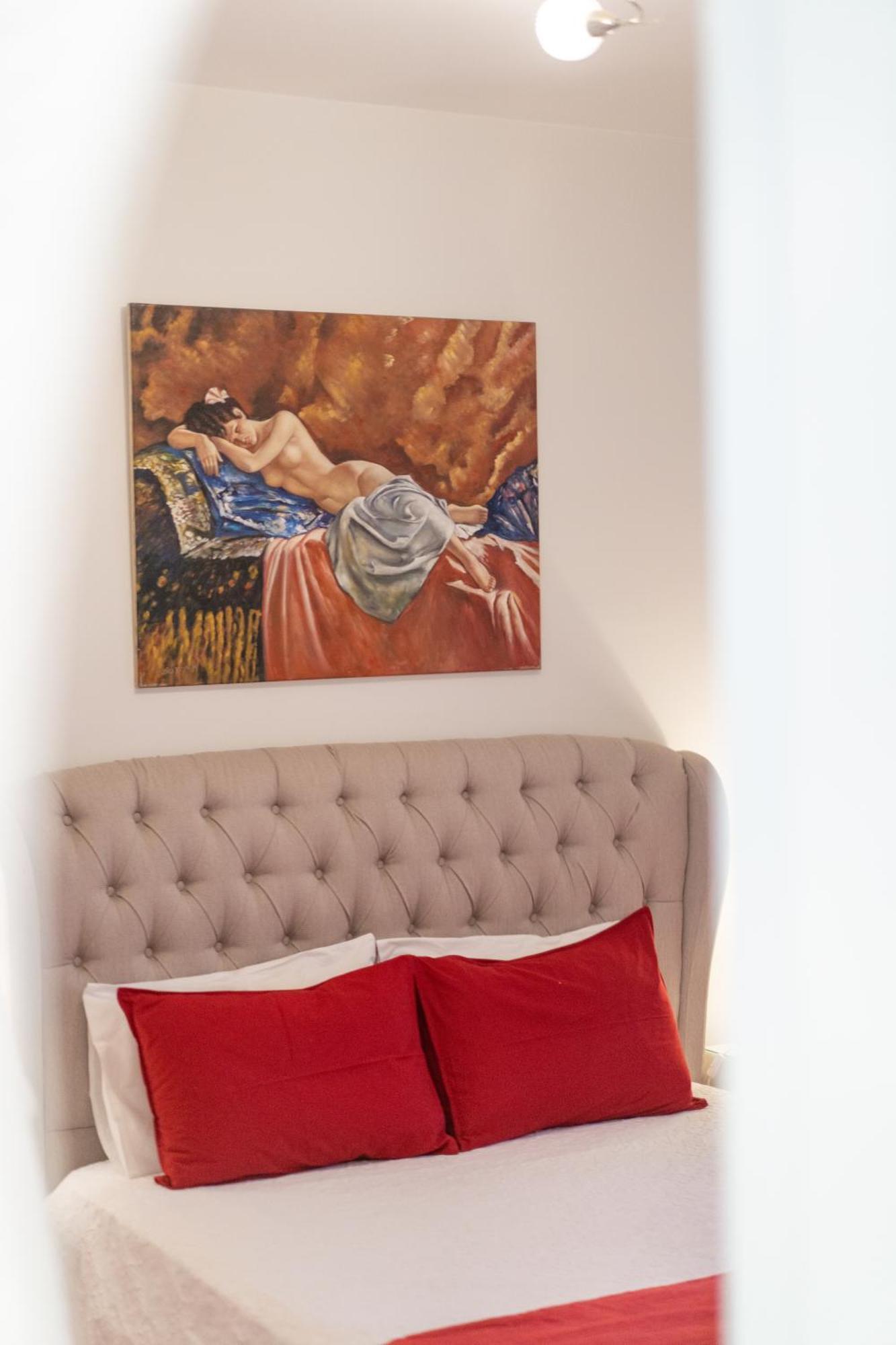 Mesogios House Suites Larnaca Luaran gambar